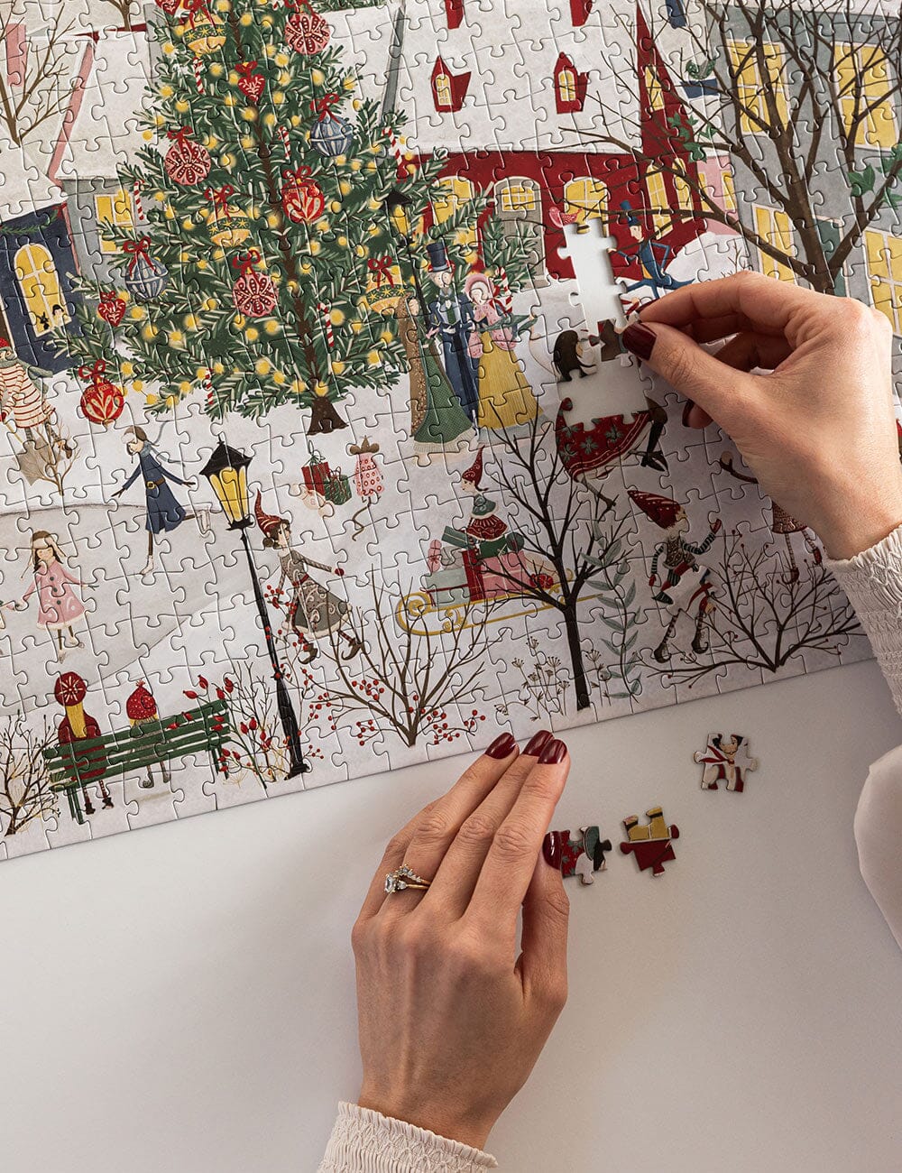 The Christmas Village 1000 Piece Puzzle