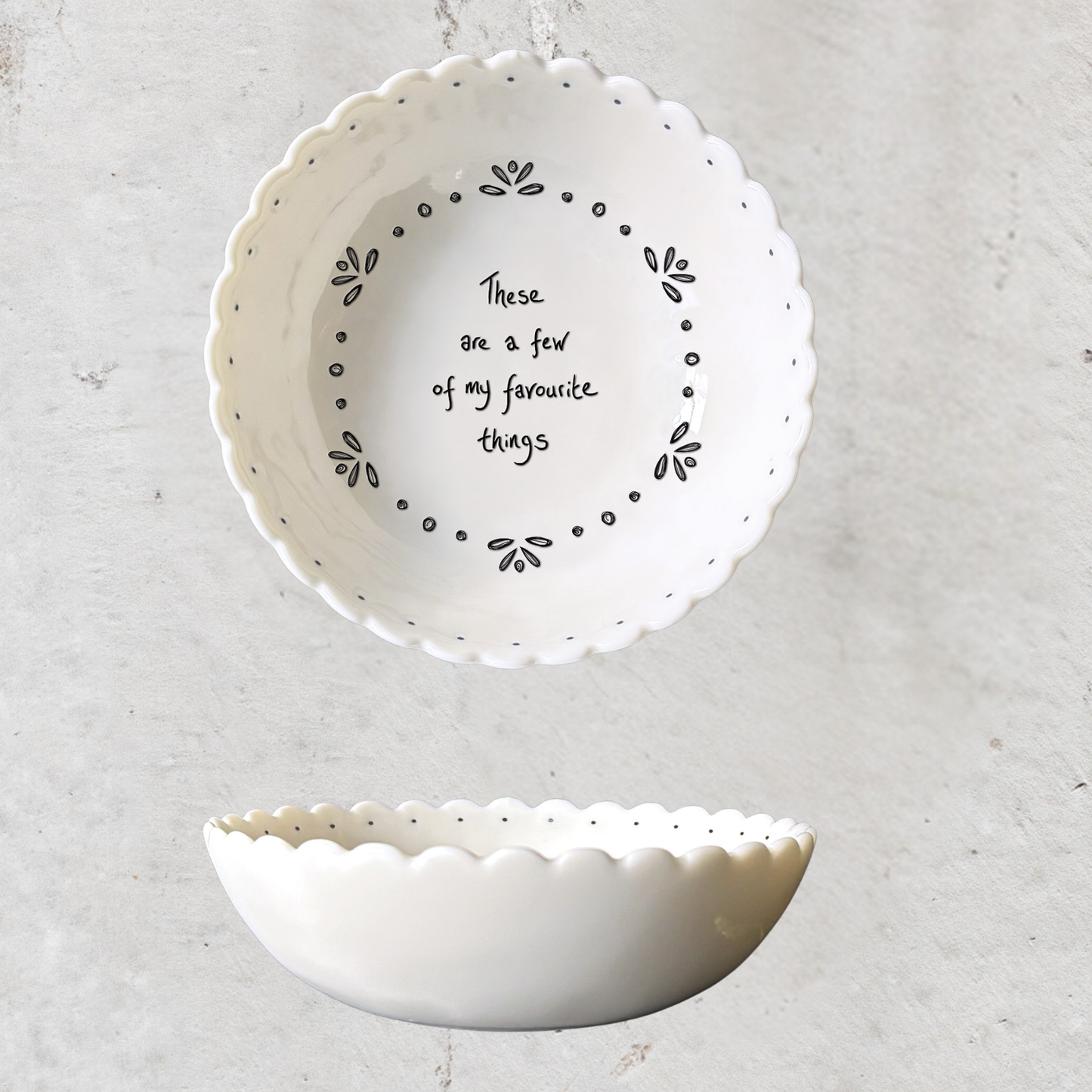 Porcelain Scallop Bowls - Favourite Things