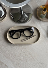 Load image into Gallery viewer, Deco Oval Tray Small (Cashmere)