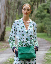 Load image into Gallery viewer, Amber Shoulder Bag Emerald