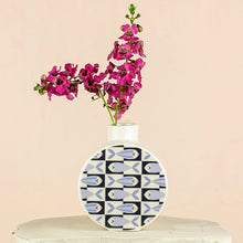 Load image into Gallery viewer, School Bud Vase