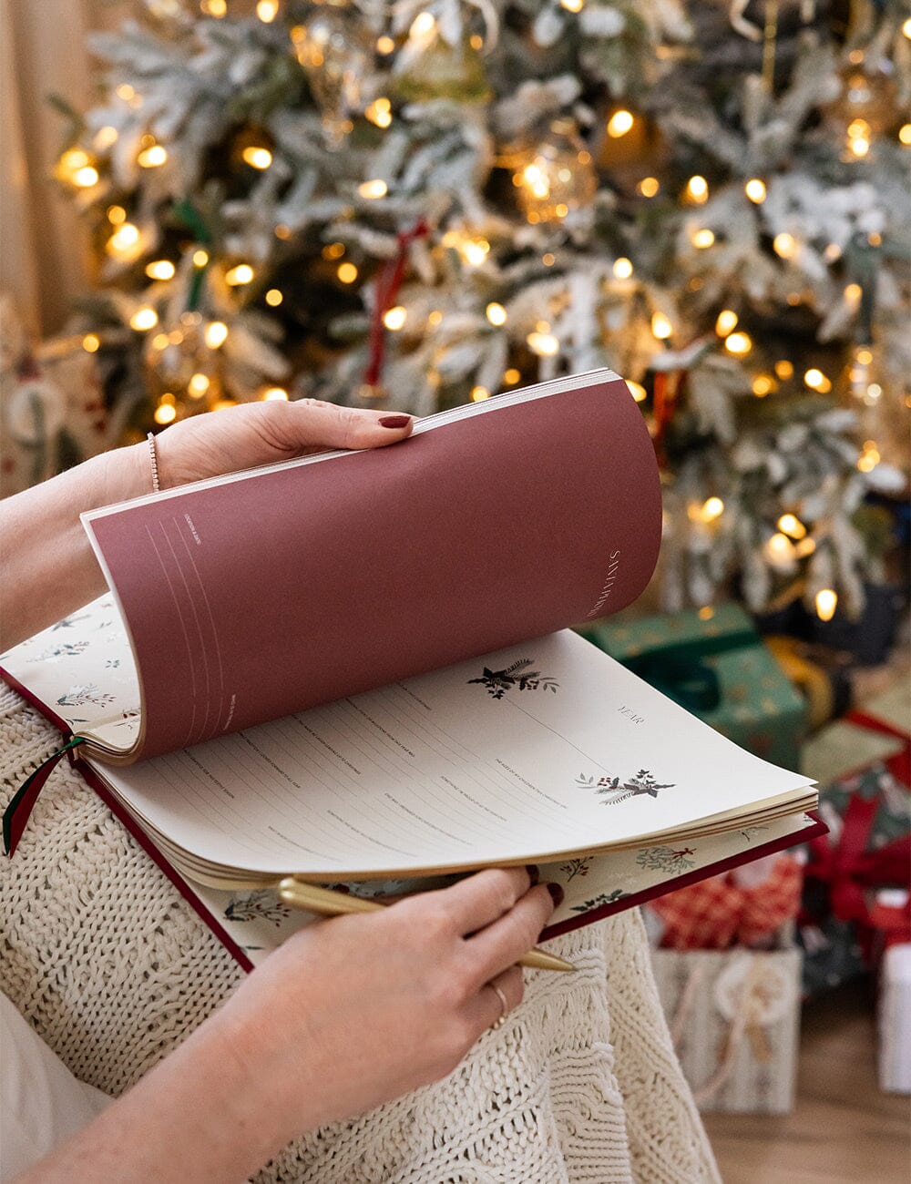 Heirloom Christmas 10 year Memory Journal