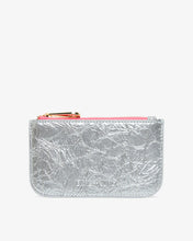 Load image into Gallery viewer, Centro Wallet - Silver Crinkle