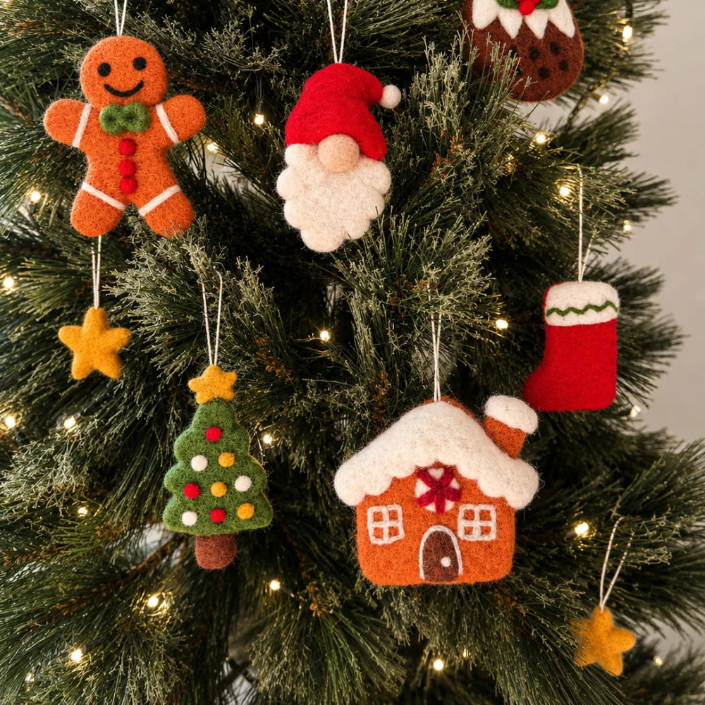 Felt Wool Star Ornament Set - Gold