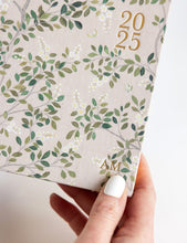 Load image into Gallery viewer, 2025 Desktop Linen Bound Planner - WhiteBlossoms