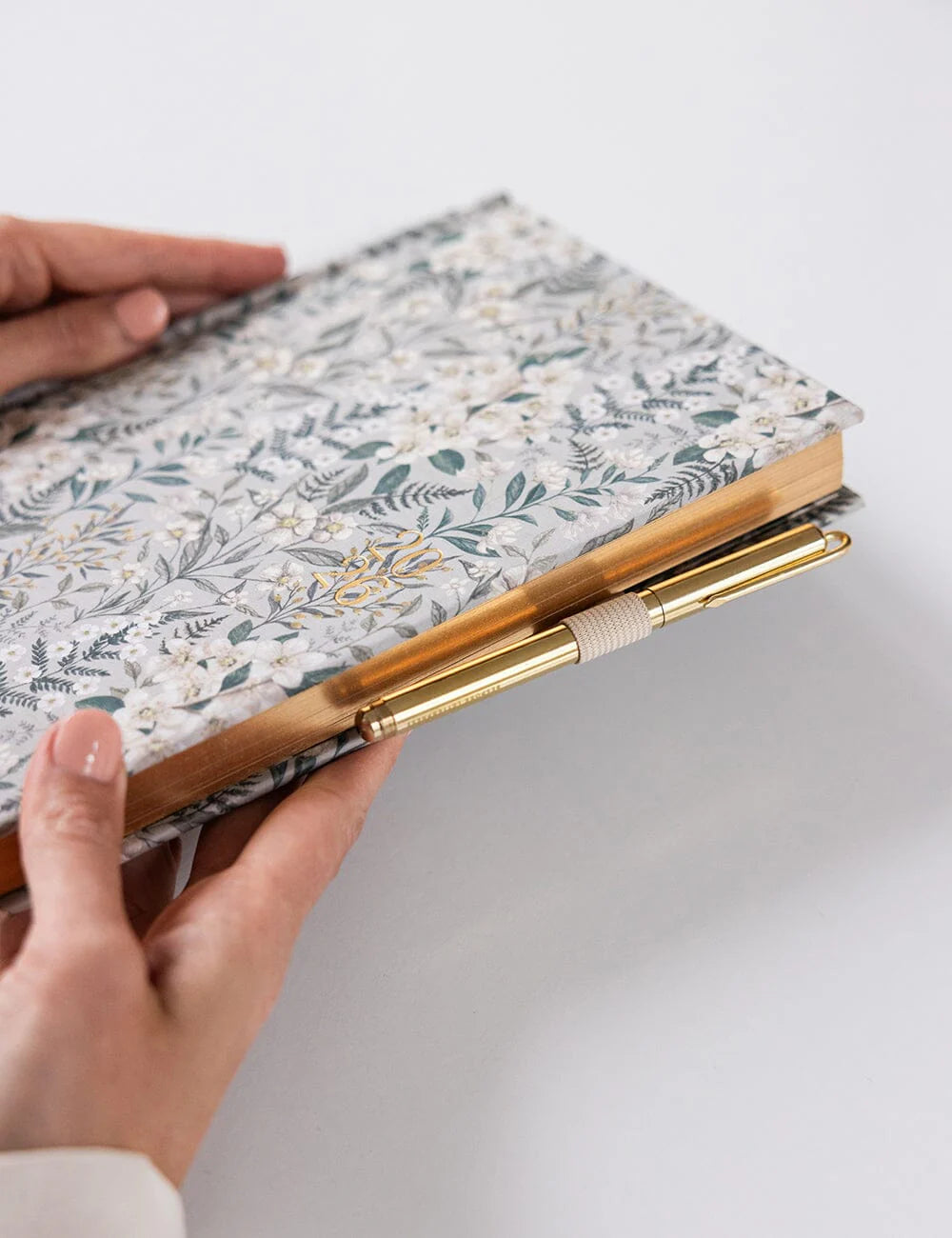 2026 Desktop Linen Bound Planner - Ivory Garden