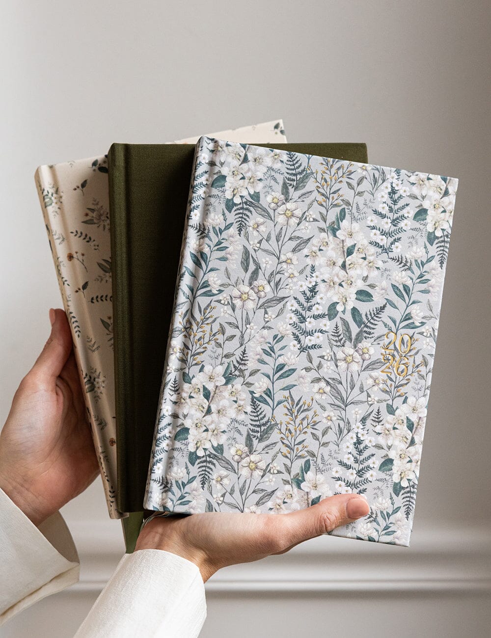 2026 Desktop Linen Bound Planner - Ivory Garden
