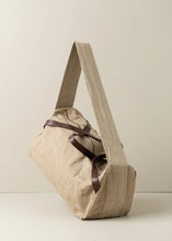 Load image into Gallery viewer, Journey Duffle Canvas Bag Clay