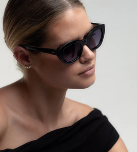 Martine Sunglasses Black