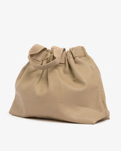 Load image into Gallery viewer, Montague Tote Latte