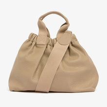 Load image into Gallery viewer, Montague Tote Latte