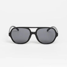 Load image into Gallery viewer, Therese Sunglasses Black