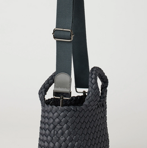 Lupe Crossbody Charcoal