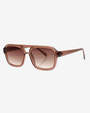 Load image into Gallery viewer, Runway Mocca