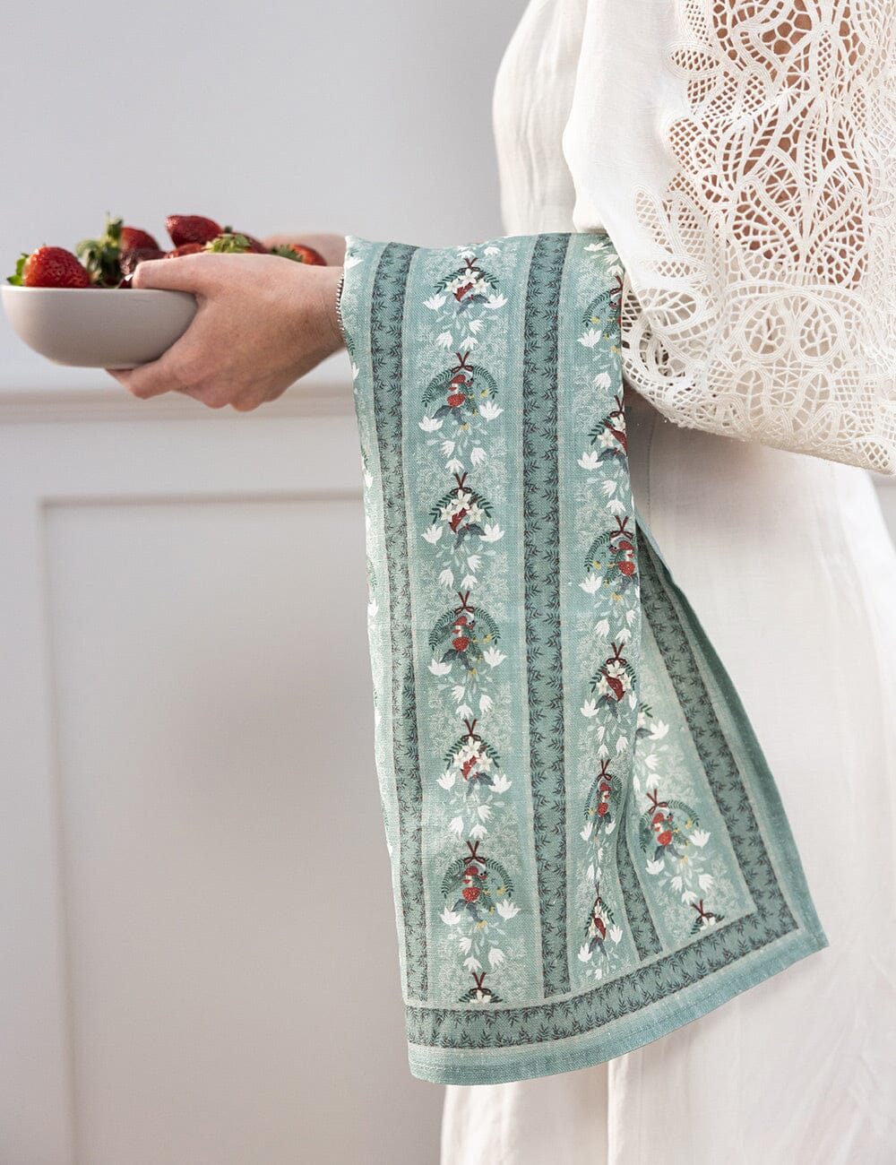 Christmas Songbirds Linen Tea Towel