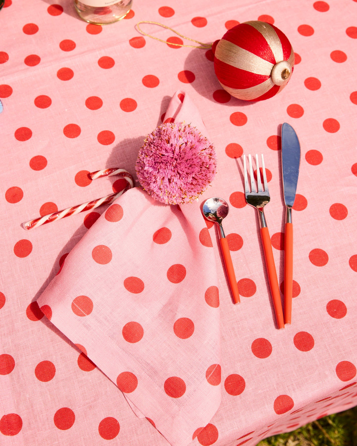 Merry Pom Pom Napkin Rings