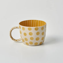 Load image into Gallery viewer, Chino Mug Mustard Dot